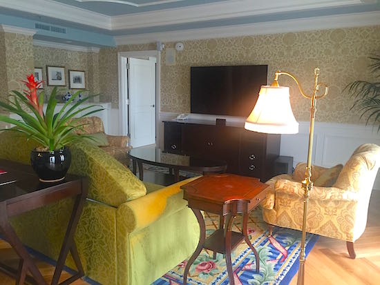 Boardwalk Inn Sonora Suite living room 1.jpg
