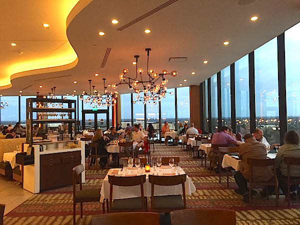 Cal Grill dining room.jpg