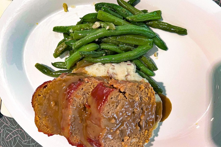 Cousin Megan's Traditional Meatloaf