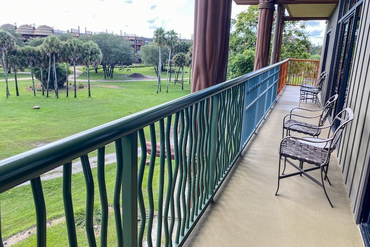 3-bedroom Grand Villa 1st-floor balcony