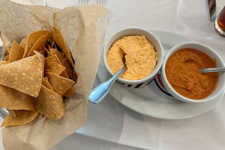 Duo Dips & Chips