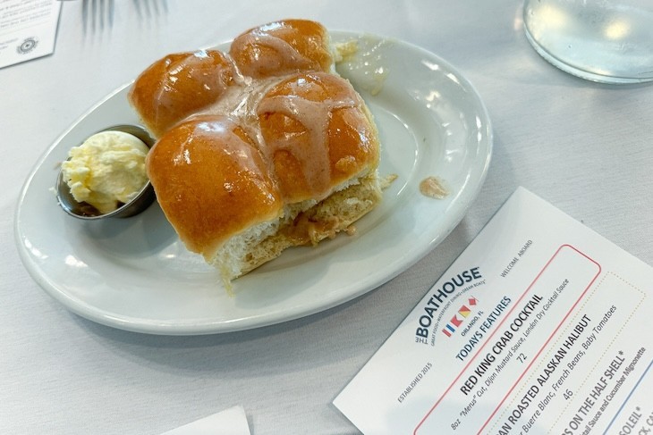 Boathouse Bread Service