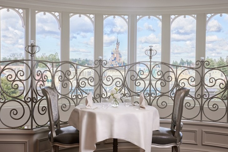 The Castle Club Lounge at Disneyland Hotel