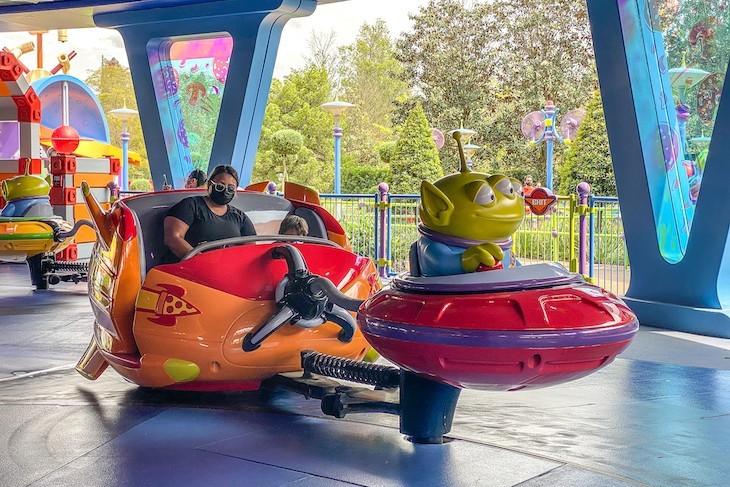 Get a giggle out of Alien Swirling Saucers
