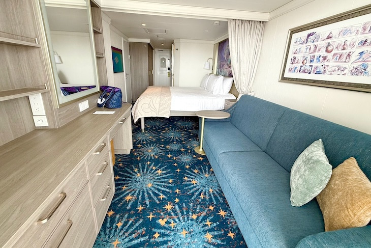 Deluxe Oceanview Stateroom with Verandah