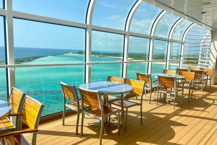 Pool Deck dining with a view of Castaway Cay