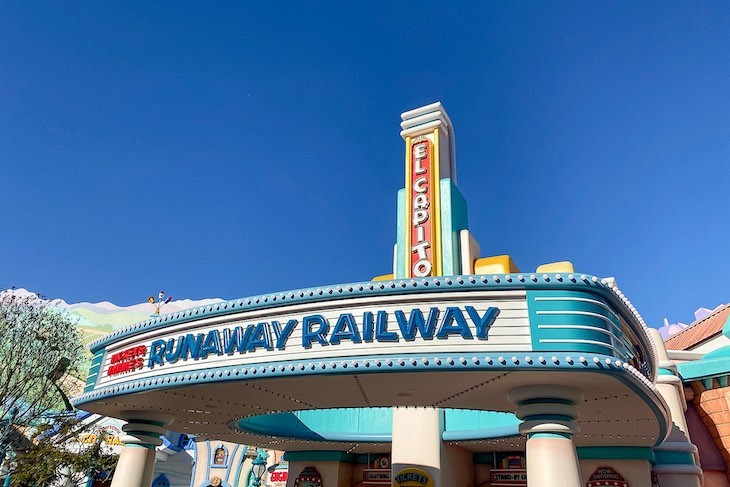 Mickey & Minnie's Runaway Railway at El Capitoon Theater