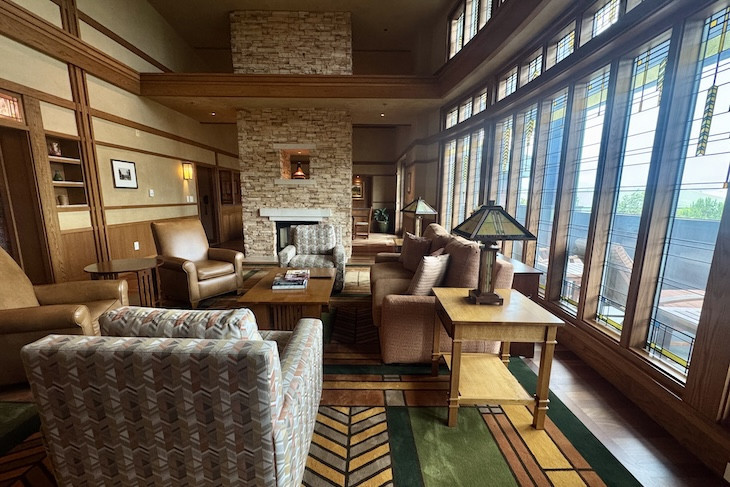 El Capitan Suite Living Room