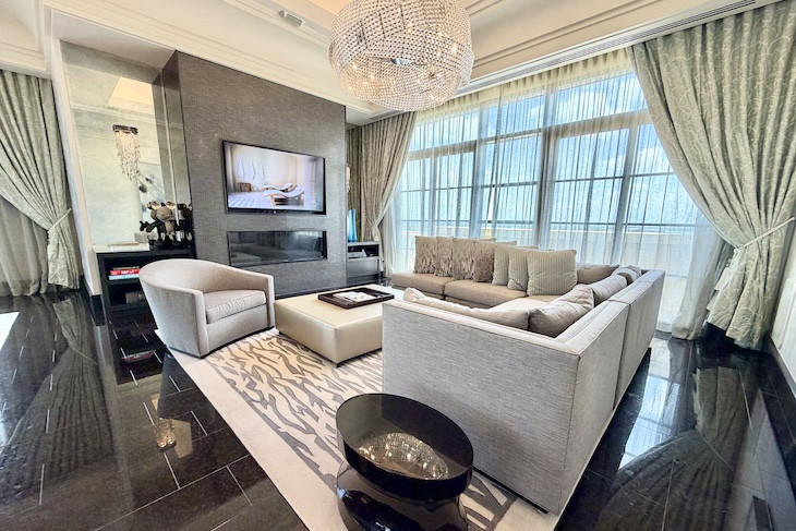 Royal Suite Great Room