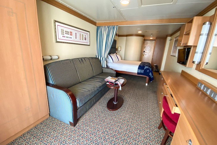Disney Dream and Fantasy's Deluxe Family Oceanview Staterooms with Verandah 