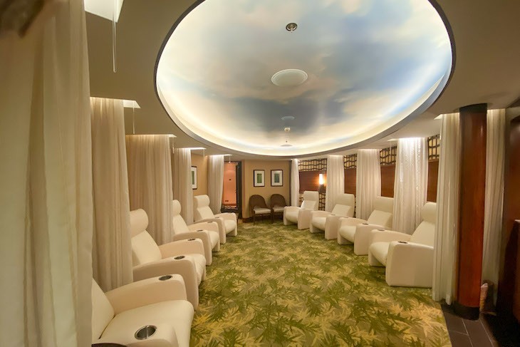 Disney Fantasy and Disney Dream Senses Spa relaxation room