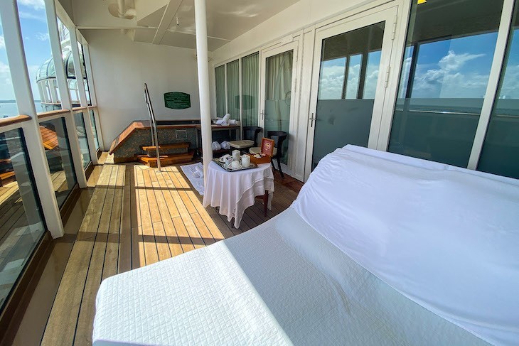 Disney Fantasy and Disney Dream Senses Spa Couples Villa verandah image