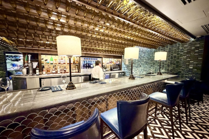 Flying Fish bar, a fun perch on which to dine