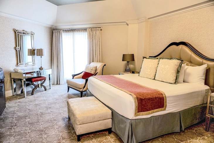 Grand Suite master bedroom