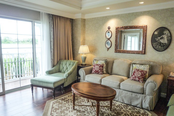 One- and Two-Bedroom Villa Living Room