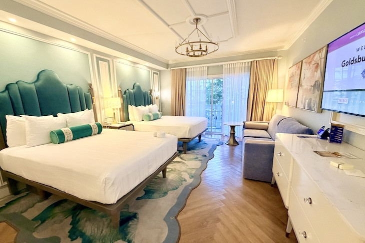 Standard guest room