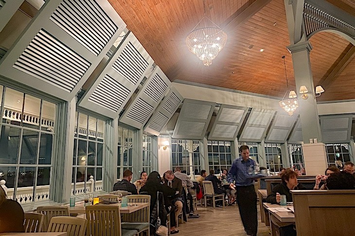 Narcoossee's airy dining room facing the Seven Seas Lagoon