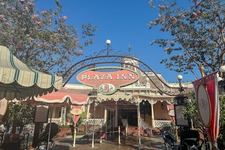 Plaza Inn