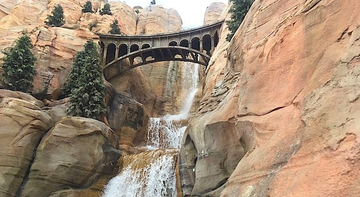 Radiator Springs Racers lovely vistas