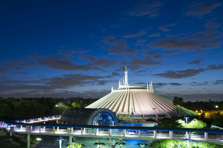 Space Mountain® Attraction