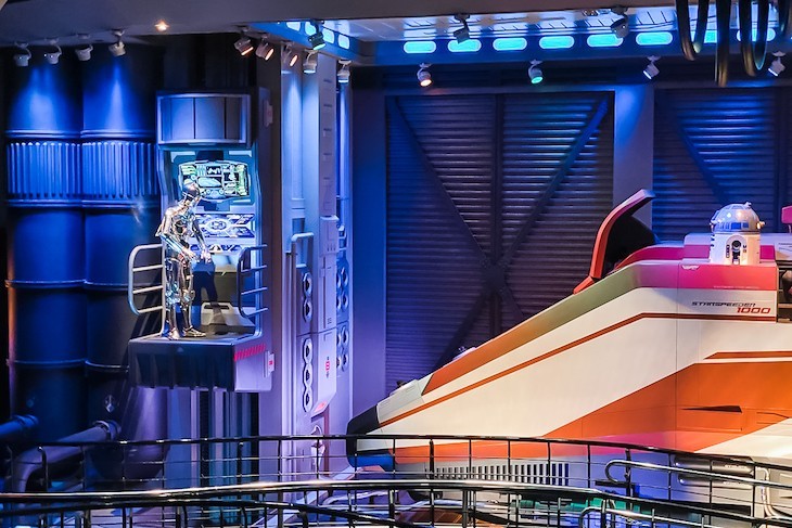 Star Tours® - The Adventures Continue Attraction
