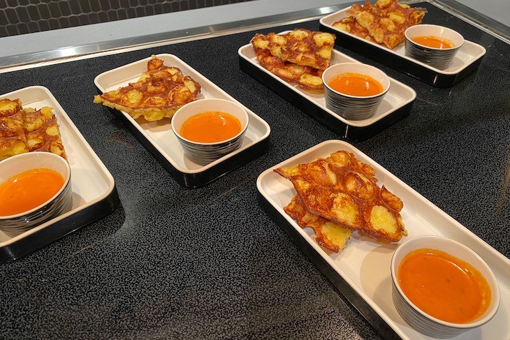 Fire-melted Cheese and Red Fruit Soup