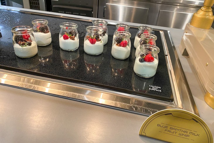 Blue Bantha Milk Fruit Whip