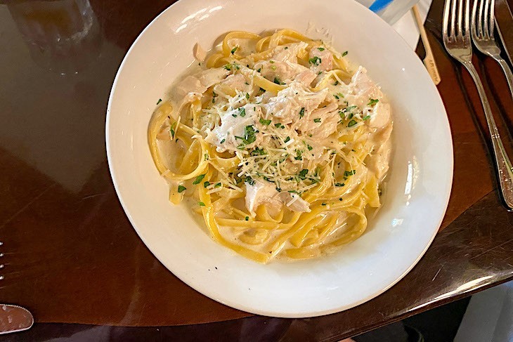 Fettuccini Alfredo