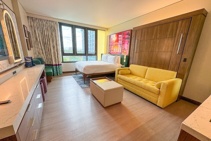 2 Bedroom Villa Connecting Deluxe Studio  with Princess and the Frog Theming