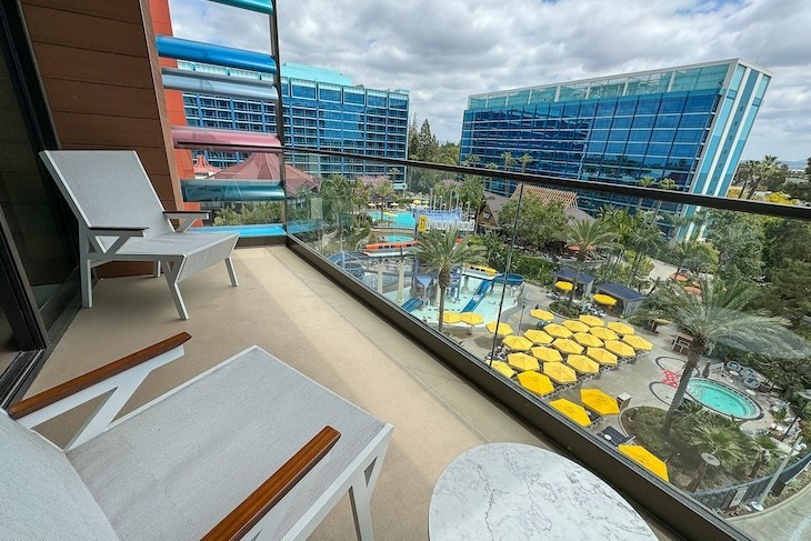 2 Bedroom Villa balcony with Preferred View of the pools