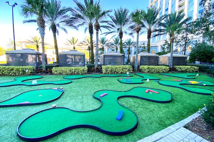 Even mini golf is an option