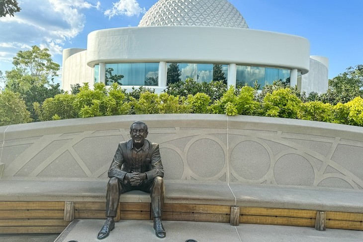 Walt the Dreamer statue