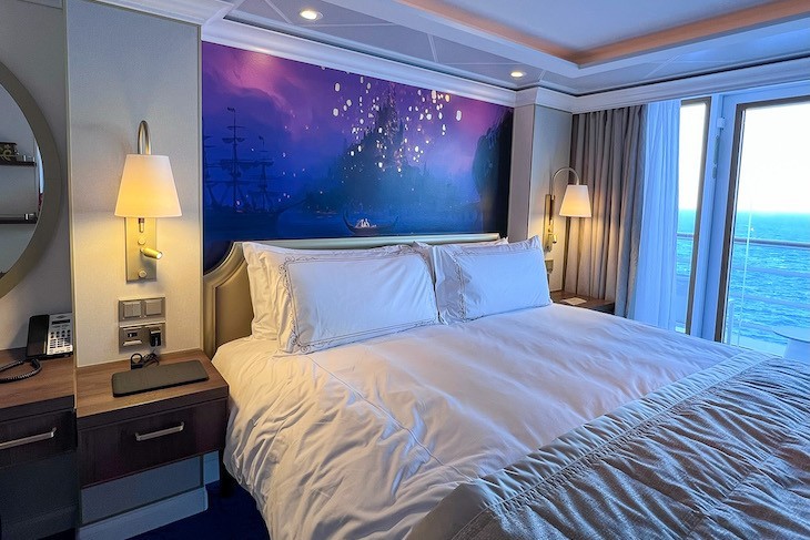 disney cruise wish royal suite Concierge 1-Bedroom Suite with Verandah bedroom
