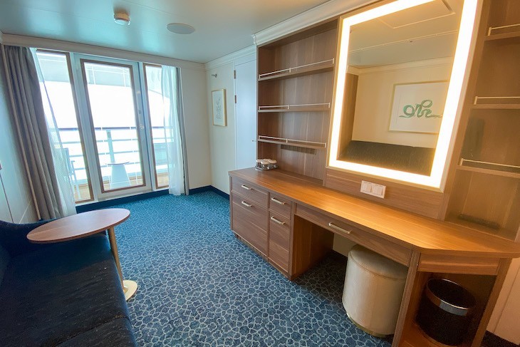 Deluxe Family Oceanview Stateroom with Verandah