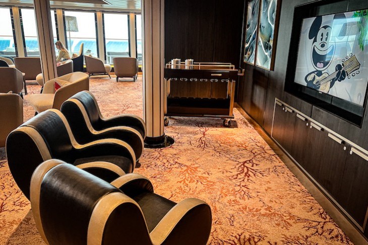disney cruise wish royal suite Concierge Lounge-a great place for the kids