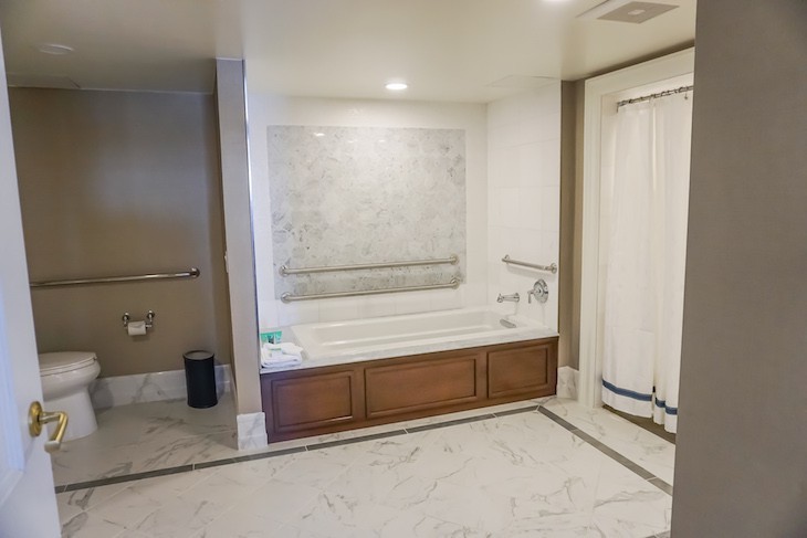 Admiral Suite Master Bath