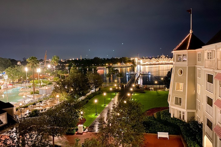 Club Level Guest Room Water View view